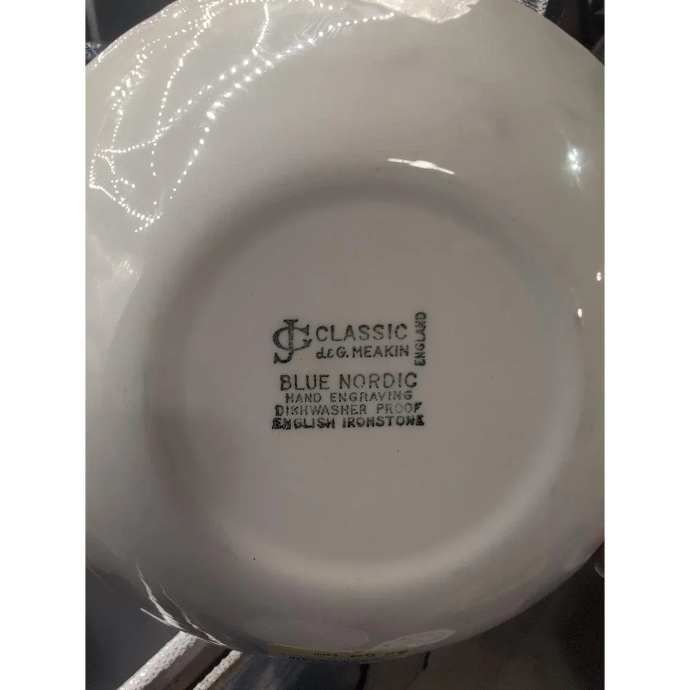J&G Meakin England Blue Nordic ironstone 8.25